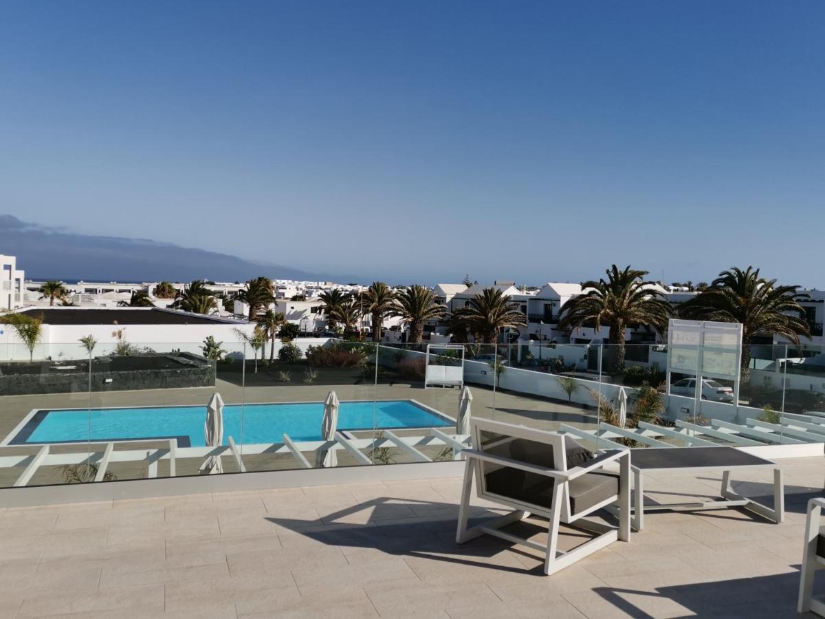 White Suite Deluxe Costa Teguise Dış mekan fotoğraf