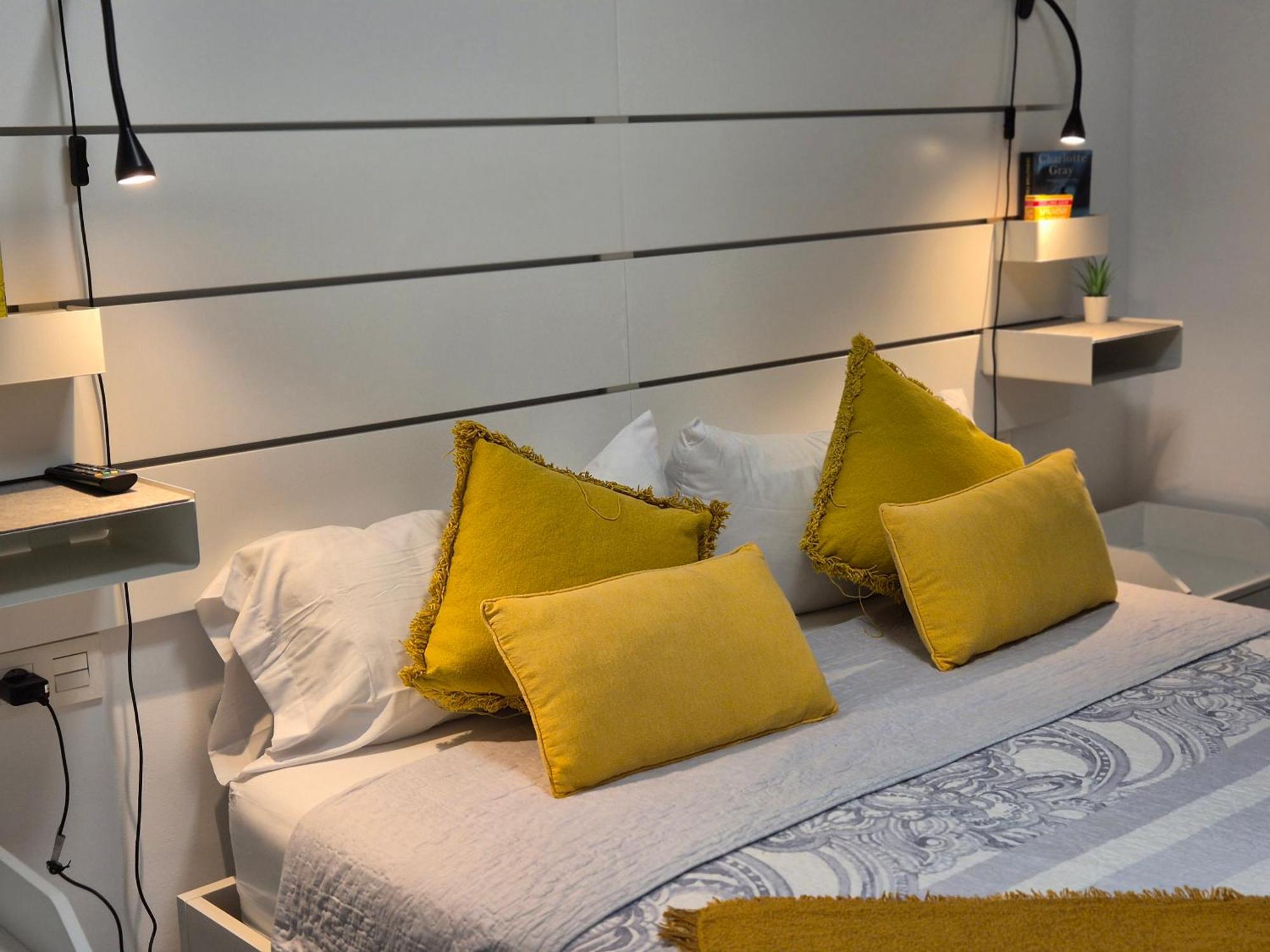 White Suite Deluxe Costa Teguise Dış mekan fotoğraf