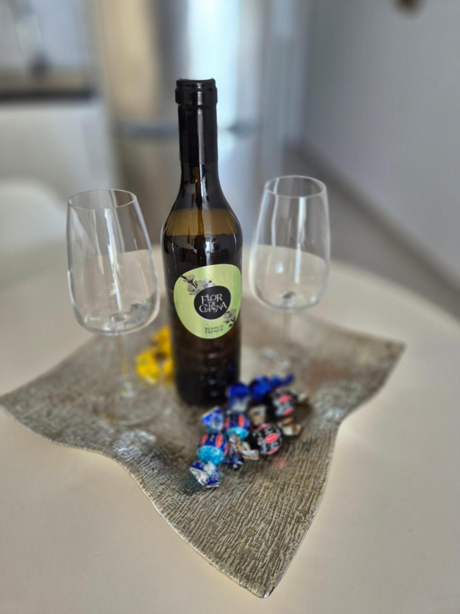 White Suite Deluxe Costa Teguise Dış mekan fotoğraf